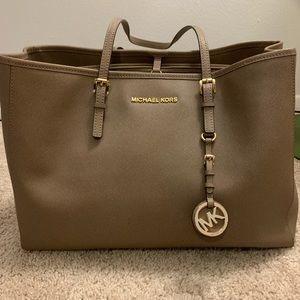 Michael Kors tan leather handbag